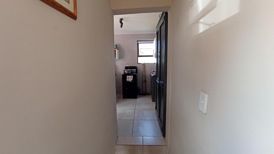 3 Bedroom Property for Sale in Vredenburg Western Cape